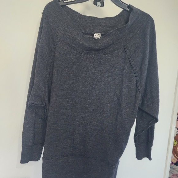 We the free from Free people off shoulder sweatshirt - Picture 6 of 6
